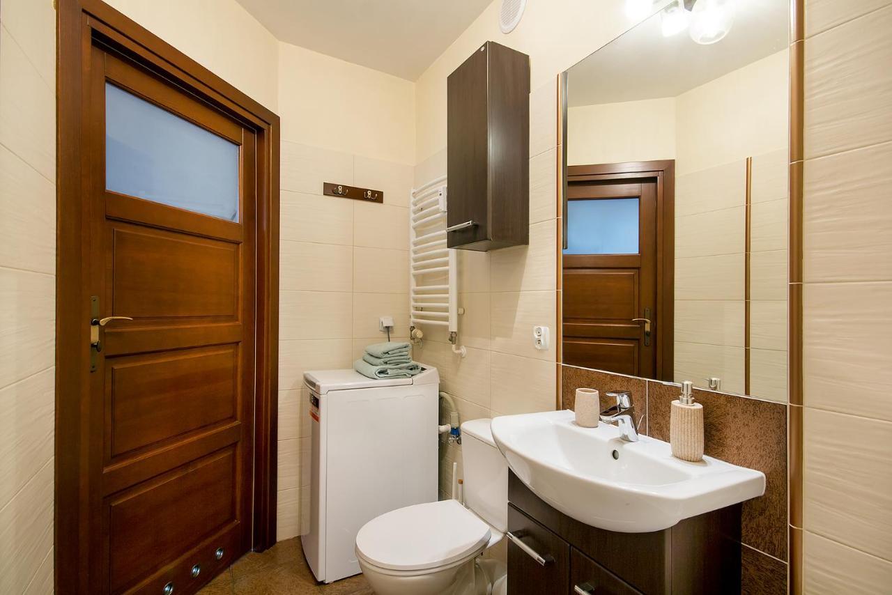 W&K Apartments - Compact III Κοστζαλίν Εξωτερικό φωτογραφία